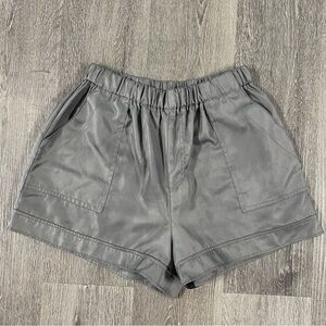 Unbranded Safari Army Green Shorts Women’s size 2XL Elastic Waistband Silk